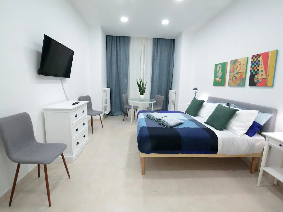 Bari Guesthouse Dg _ Studio & Office_ 0*,  意大利