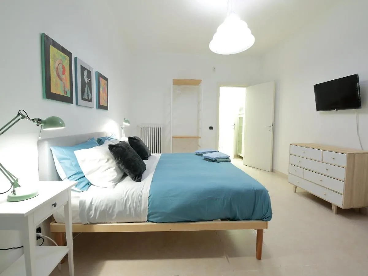 Bari Guesthouse Dg _ Studio & Office_