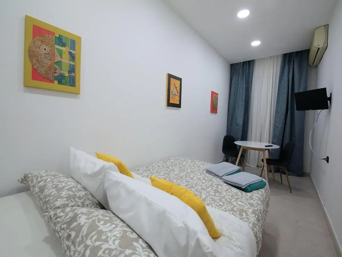 Bari Guesthouse Dg _ Studio & Office_